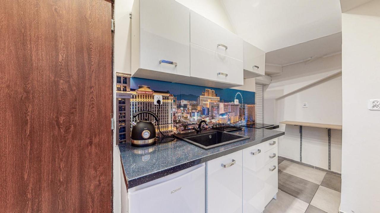 Apartament Las Vegas De Lux-Deptak Dworcowa Бытом Экстерьер фото
