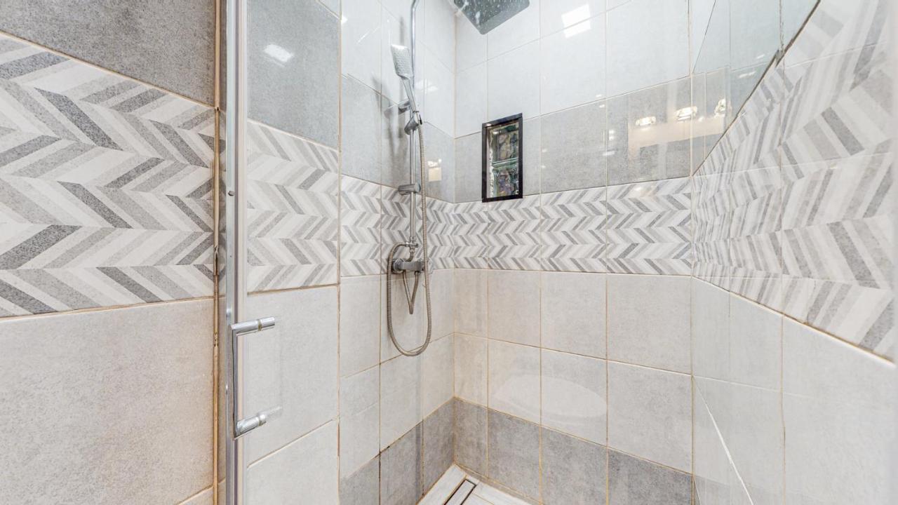 Apartament Las Vegas De Lux-Deptak Dworcowa Бытом Экстерьер фото