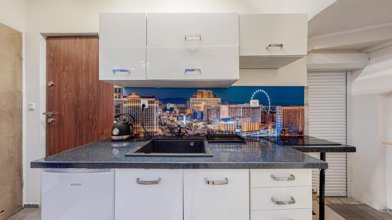 Apartament Las Vegas De Lux-Deptak Dworcowa Бытом Экстерьер фото